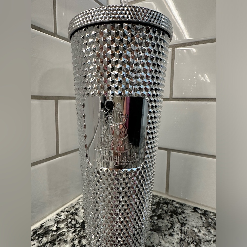 NWT Starbucks 24oz Studded Metallic Chrome Silver Disneyland Cup Tumbler ✨🤍